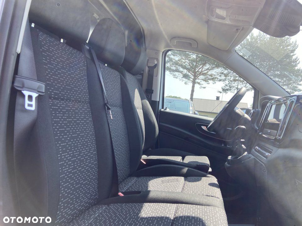 Mercedes-Benz Vito - 11