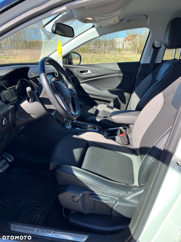 Opel Grandland X 1.6 T Elite S&S - 9