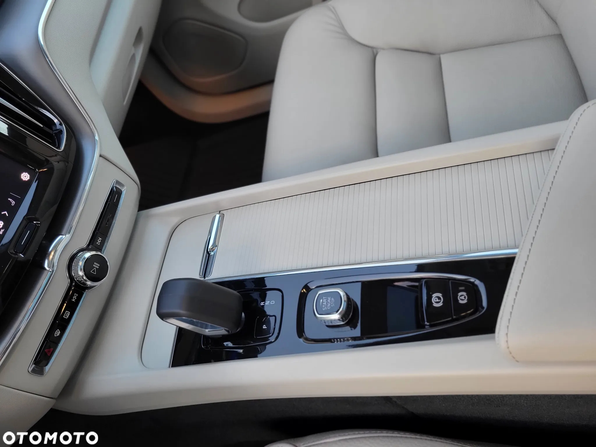 Volvo XC 60 - 21