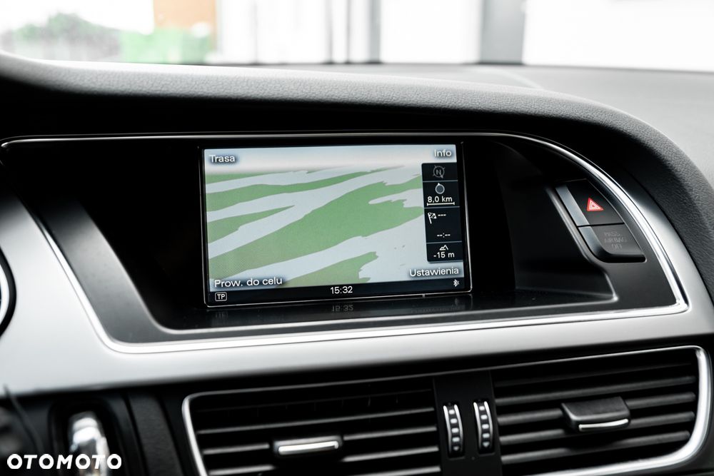 Audi A4 Avant 2.0 TDI DPF quattro S tronic S line Sportpaket - 34