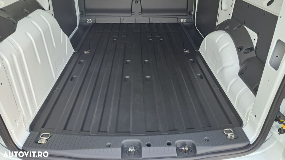 Ford NEW TRANSIT CONNECT VAN L2 - 12