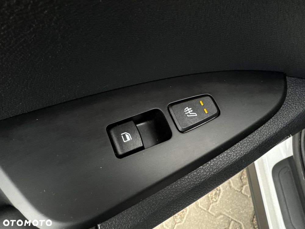 Kia Sportage 1.6 T-GDI MHEV L 2WD DCT - 12