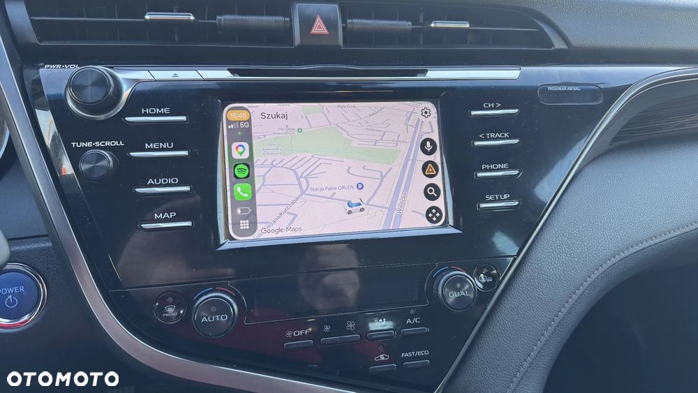 Toyota Camry 2.5 Hybrid Comfort CVT - 13