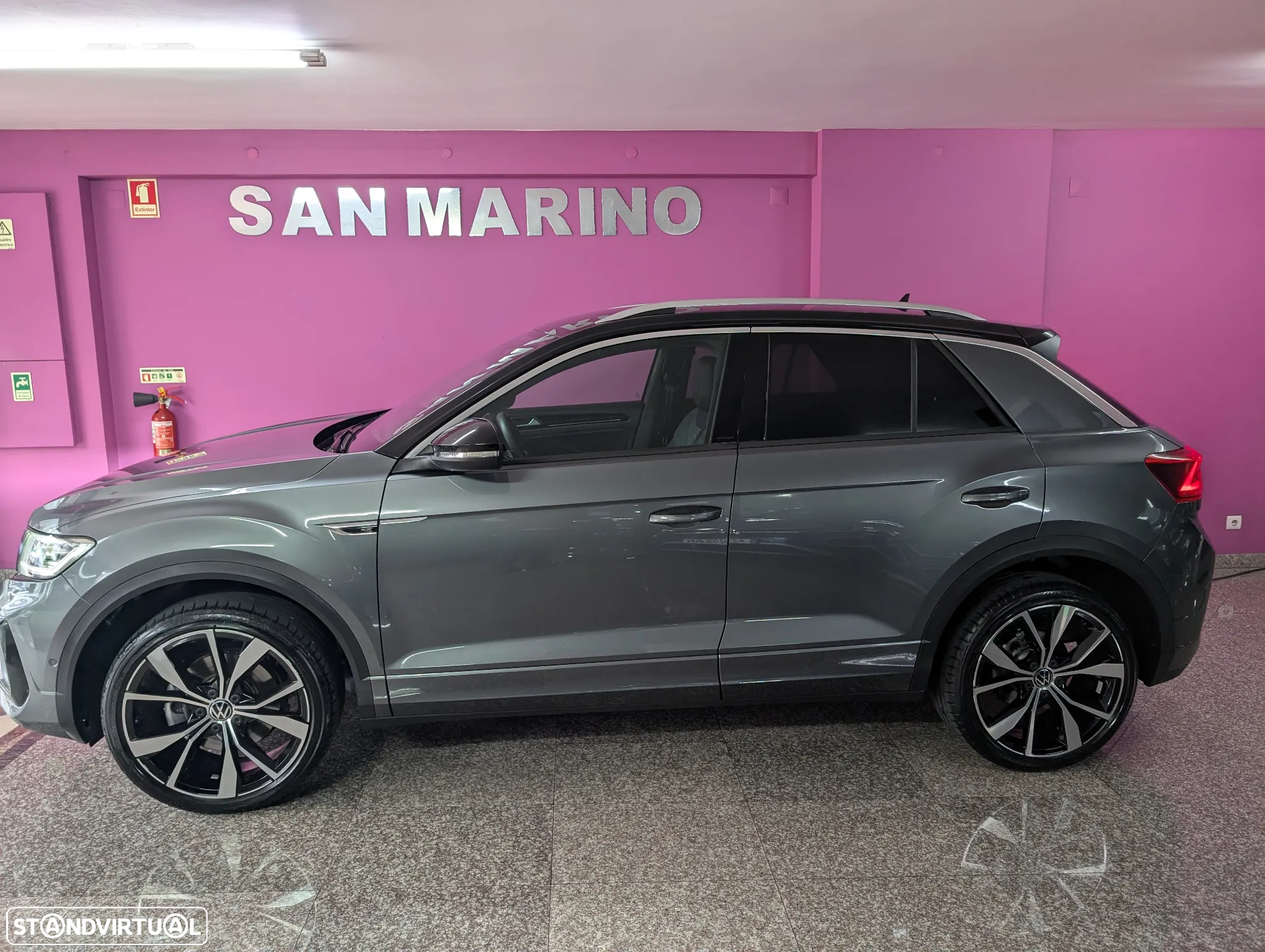 VW T-Roc 1.5 TSI R-Line DSG - 2