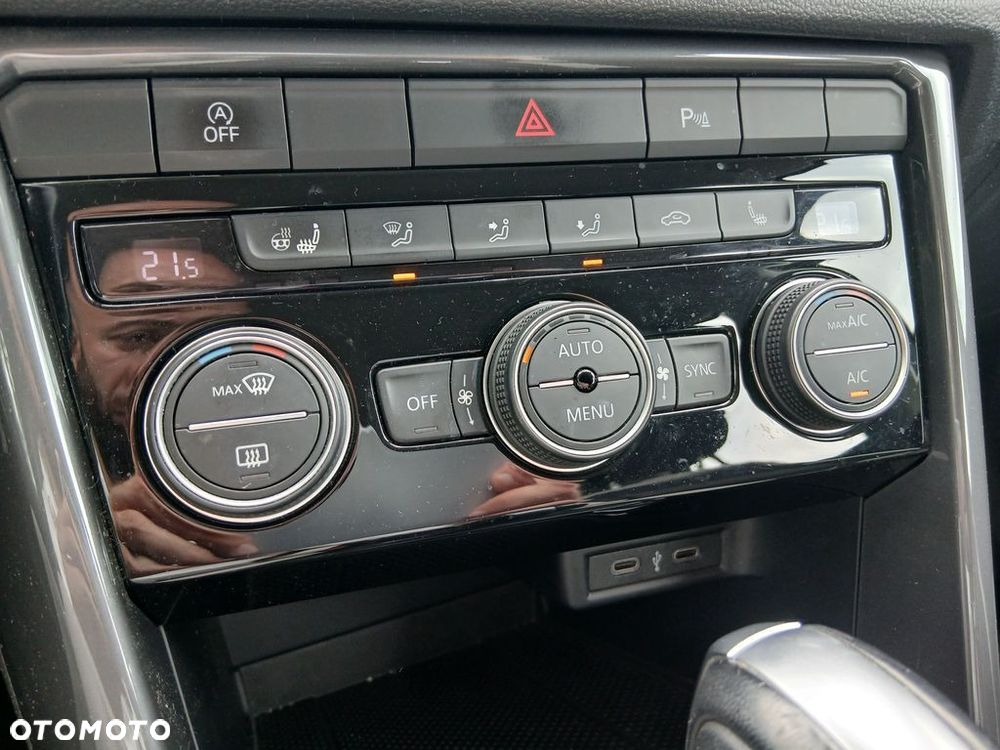 Volkswagen T-Roc 1.5 TSI GPF ACT Premium DSG - 10