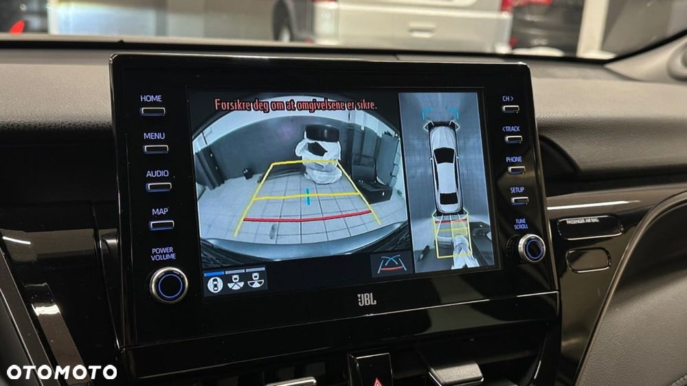 Toyota Camry 2.5 Hybrid Executive CVT - 16
