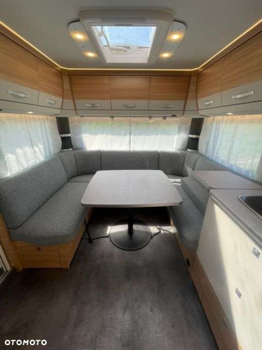 Dethleffs Camper 730 FKR - 20