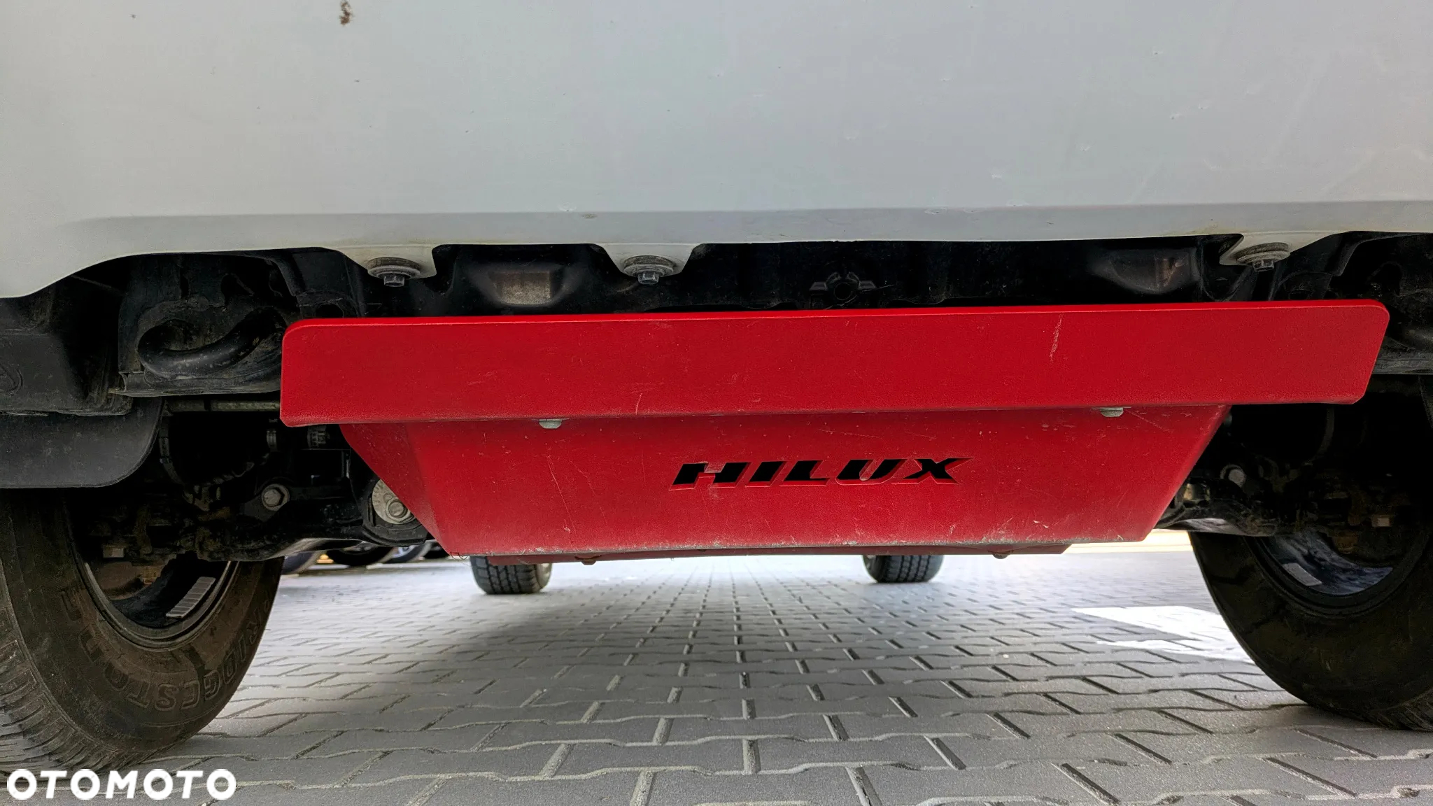 Toyota Hilux 2.8 D-4D Double Cab GR Sport 4x4 - 10