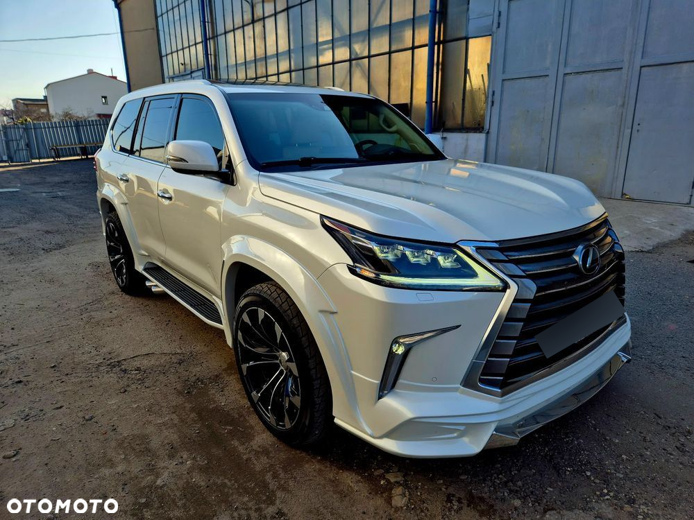 Lexus LX 570 Omotenashi - 3