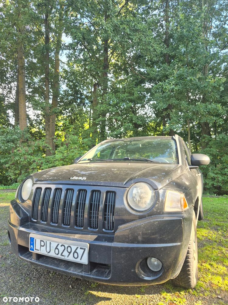 Jeep Compass - 1