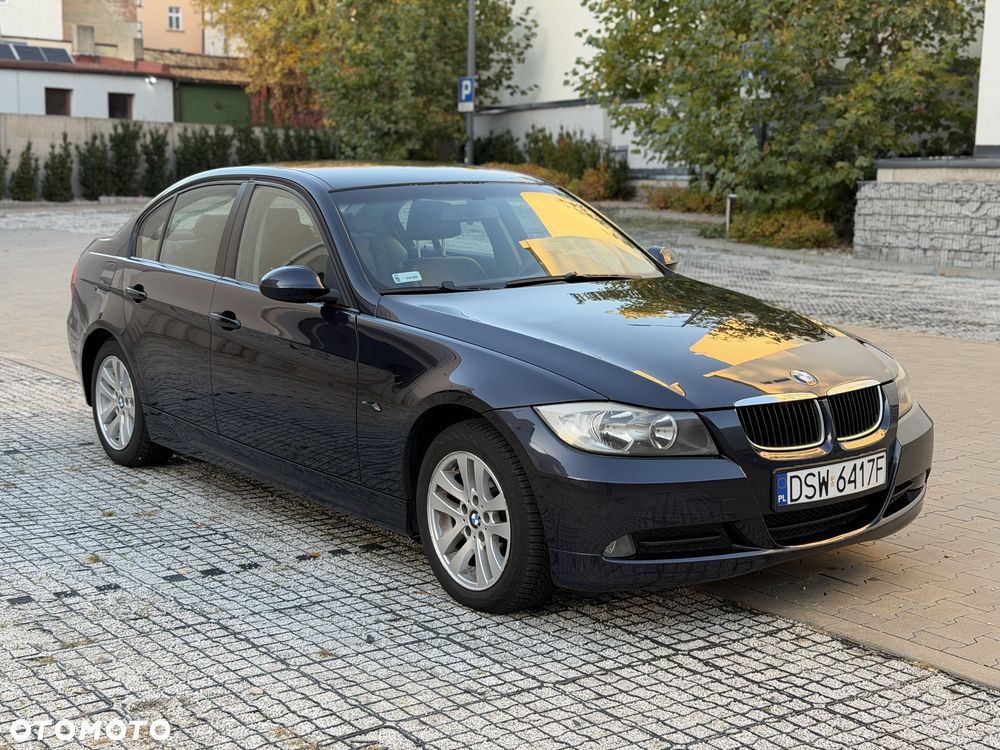 BMW Seria 3 - 1