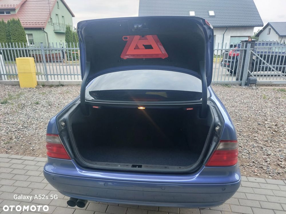 Mercedes-Benz Inny - 5