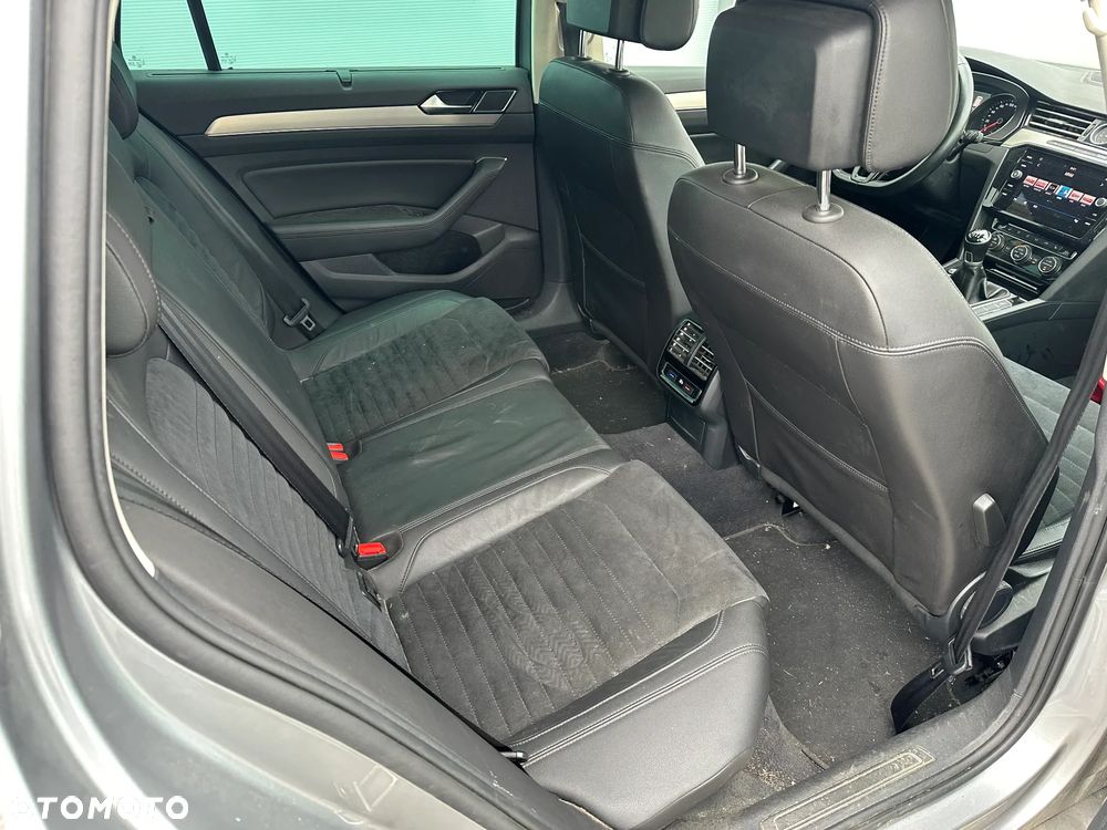 Volkswagen Passat 1.6 TDI BMT Trendline - 9
