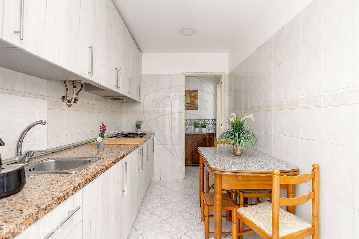 Apartamento T1 para venda - Grande imagem: 2/9