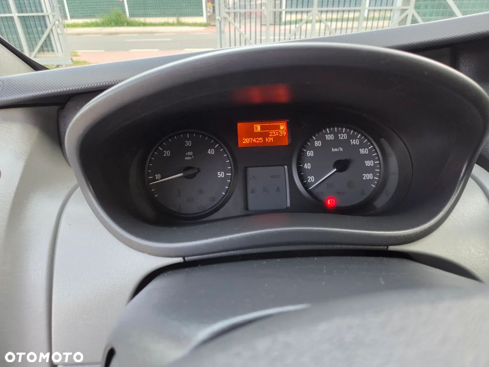 Opel VIVARO LONG KLIMA ORYGINAŁ PRZEBIEG SPRAWNY ZADBANY FULL OPCJA DOPOSAŻONY - 9