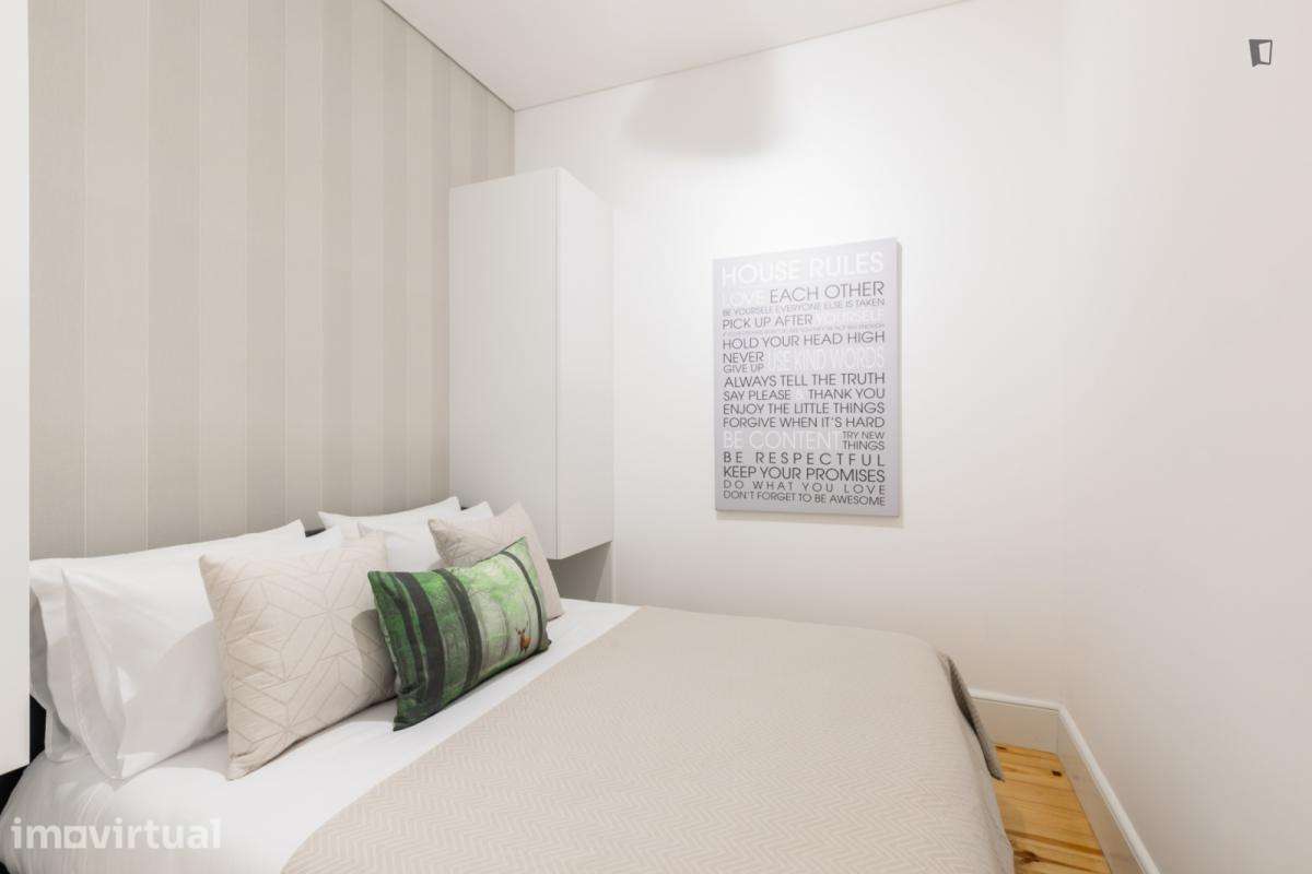 Apartamento com 1 quartos - localizado em Santo Ildefonso Porto - Grande imagem: 3/27