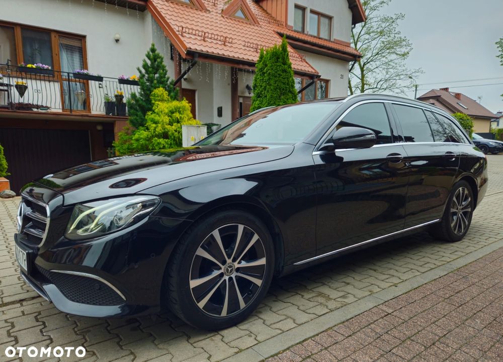 Mercedes-Benz Klasa E 220 d Avantgarde - 27
