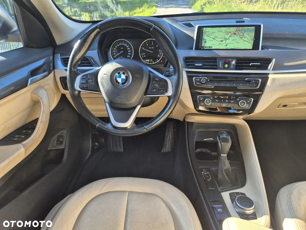 BMW X1 xDrive20d xLine sport - 21