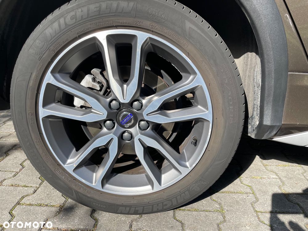 Volvo V60 Cross Country T5 AWD Summum - 28