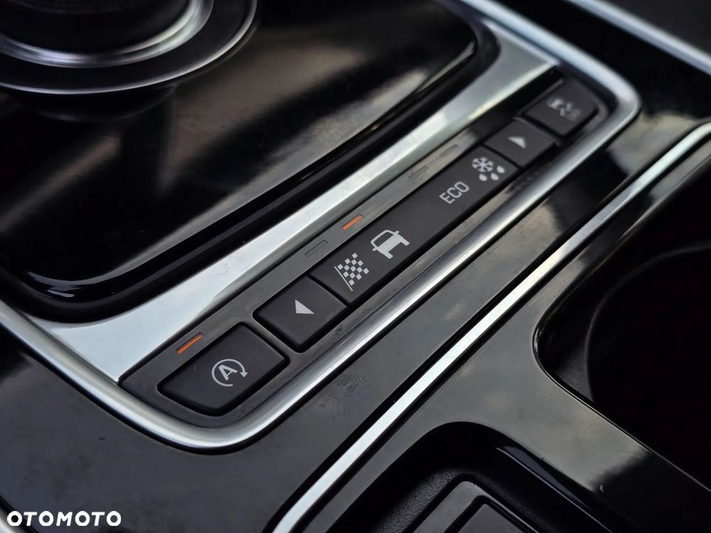 Jaguar XF 20d AWD Prestige - 31