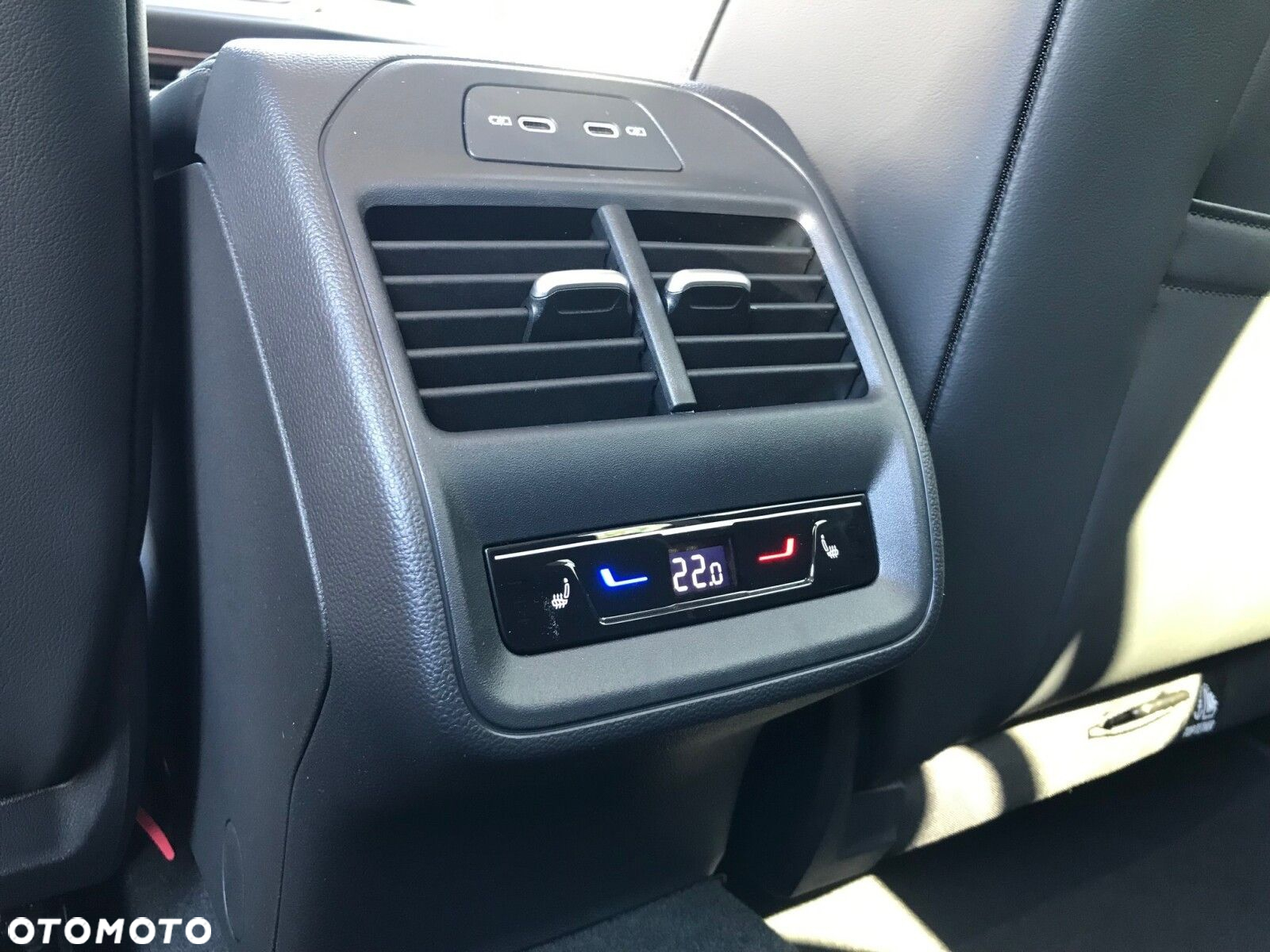 Volkswagen Passat - 14