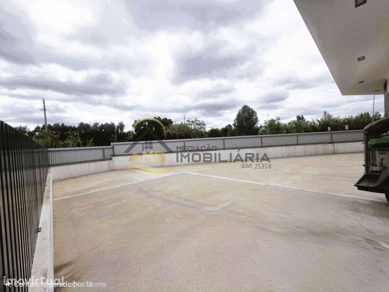 APARTAMENTO T3 COM TERRAÇO DE 186M² - Grande imagem: 5/49