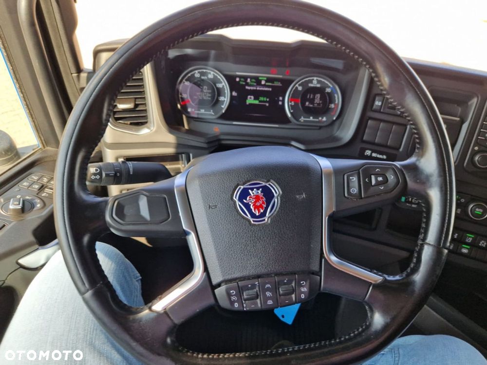 Scania R 450 A4x2NA - 16