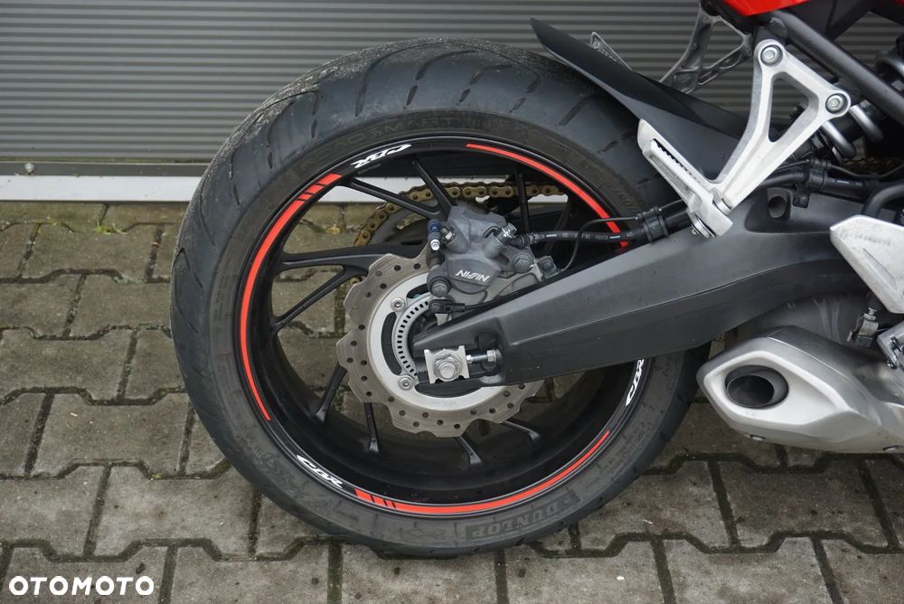 Honda CBR - 4