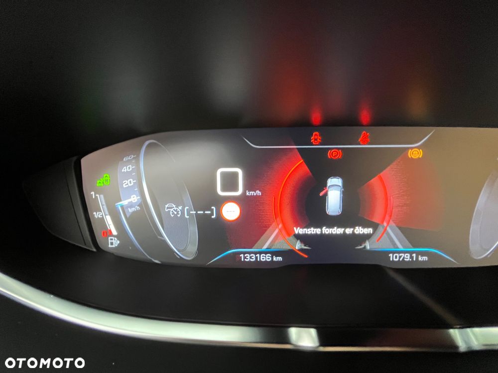 Peugeot 5008 BlueHDi 130 Allure - 25