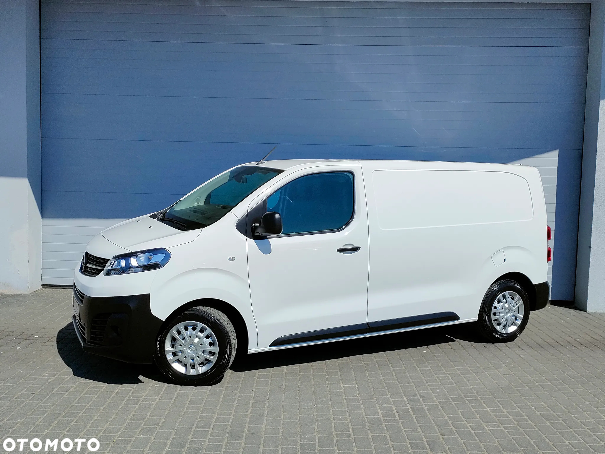Opel Vivaro - 23