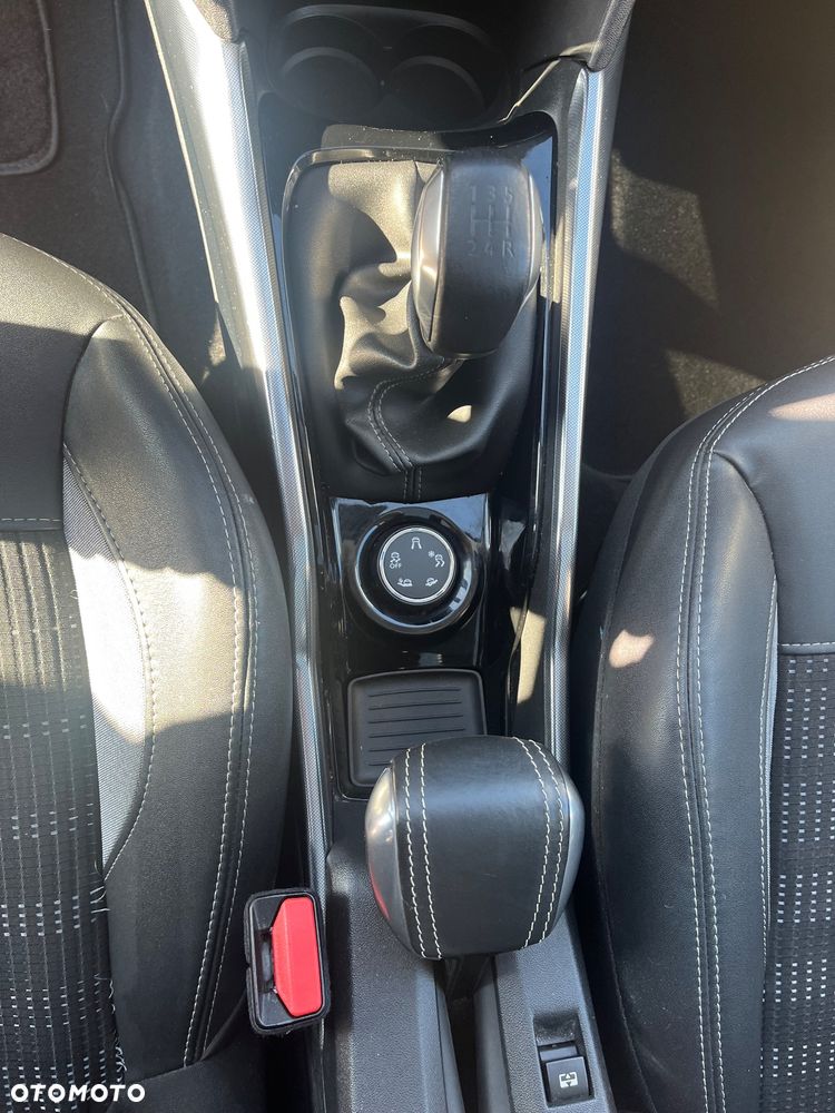 Peugeot 2008 1.6 VTi Allure - 23
