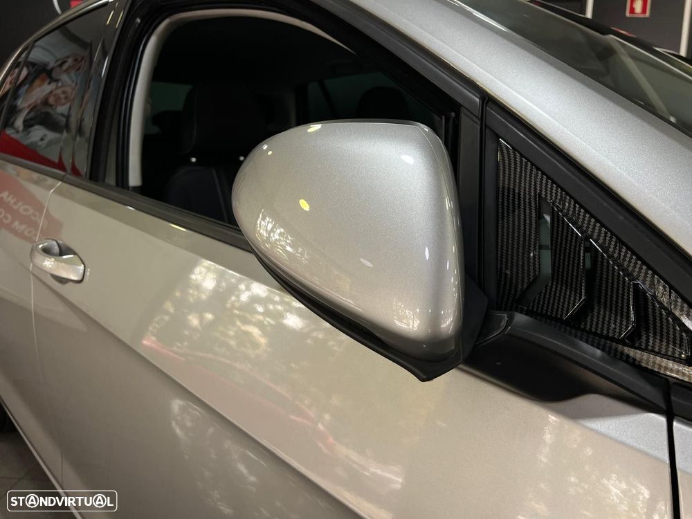 VW Golf 1.6 TDi Confortline - 28