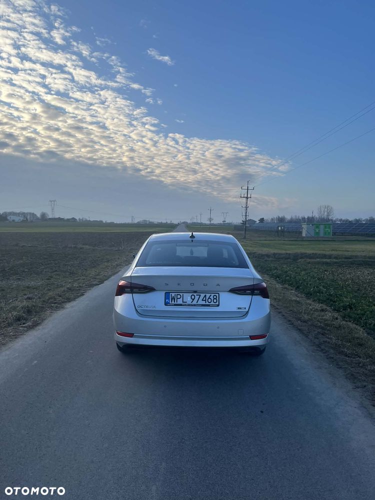 Skoda Octavia 1.5 TSI ACT Clever DSG - 9