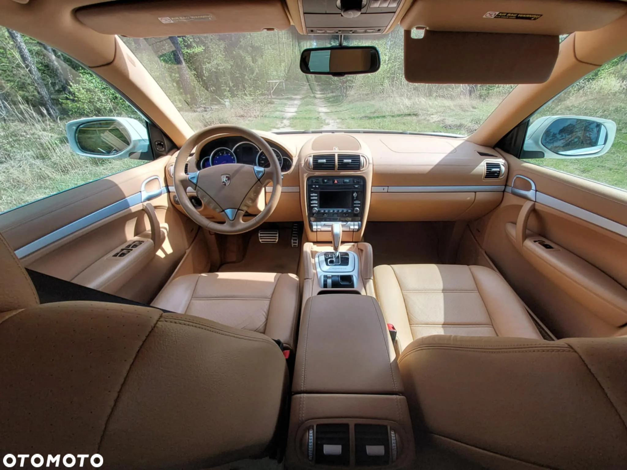 Porsche Cayenne - 9
