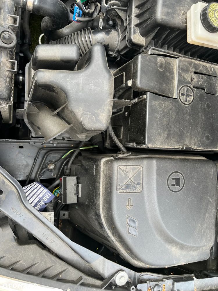 Citroën C4 1.4 16V VTR - 3