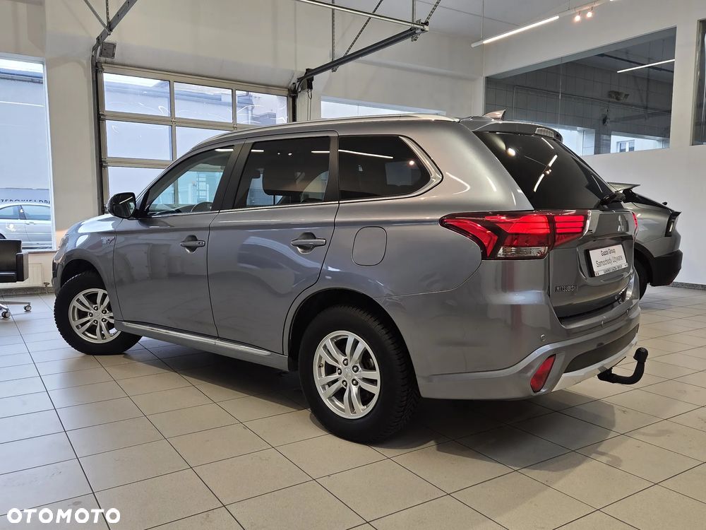 Mitsubishi Outlander PHEV Instyle NAVI - 5