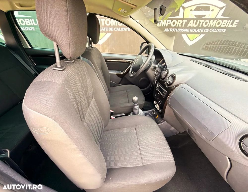Dacia Duster 1.6 16V 4x4 Ambiance - 20