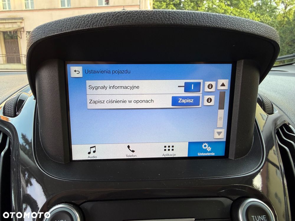 Ford Tourneo Courier 1.5 TDCi S&S Titanium - 32