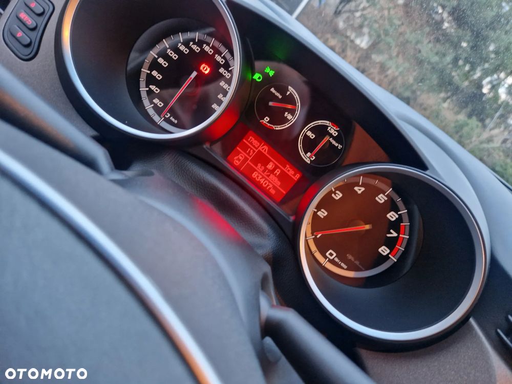 Alfa Romeo Giulietta 1.4 TB MultiAir Distinctive - 6