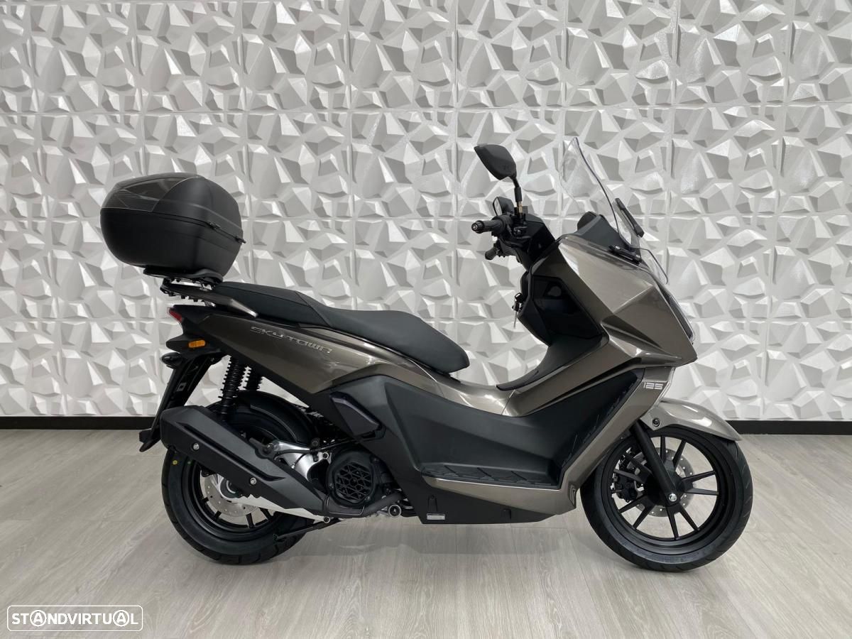 Kymco Skytown - 1