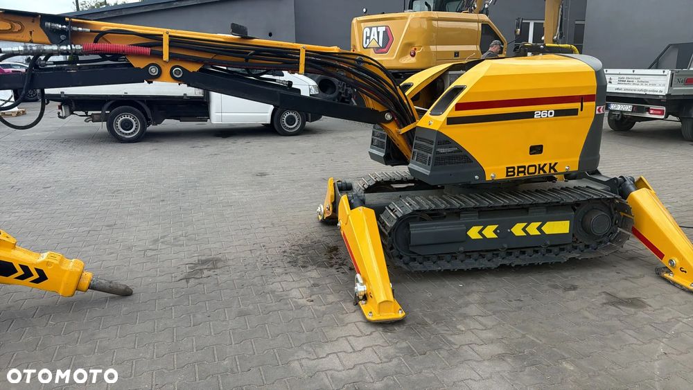 Inny Brokk 260 - 4
