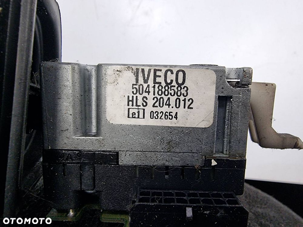 PRZEŁĄCZNIK IVECO EUROCARGO 20E28 504188583 - 2