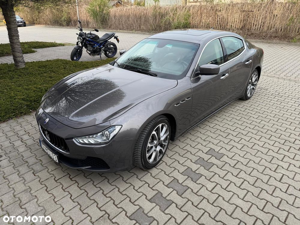 Maserati Ghibli Standard - 2