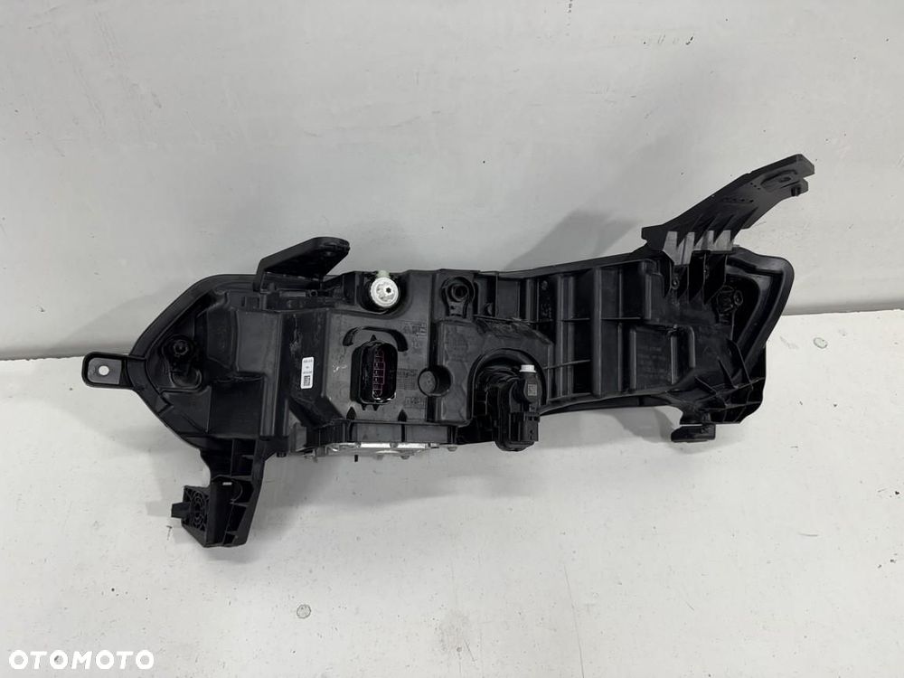 Zderzak przód Lampa led  Renault Megane e tech  260103279R - 11