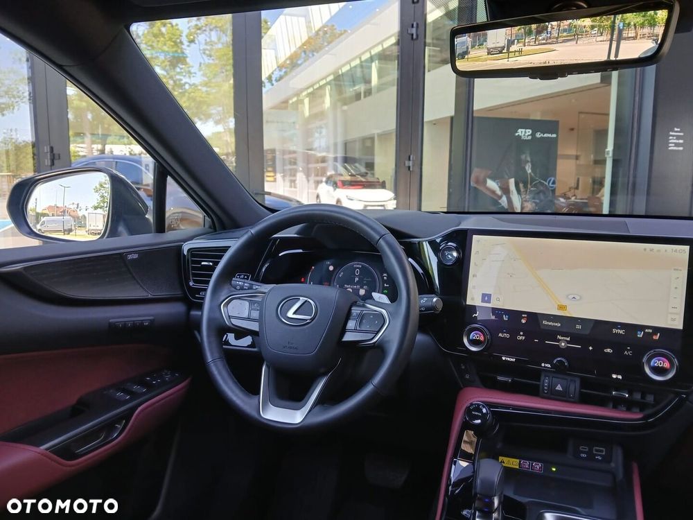 Lexus NX 350h Omotenashi AWD - 4