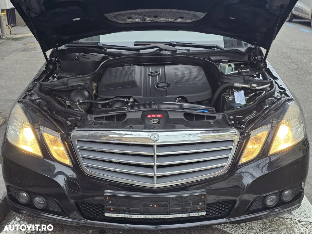 Mercedes-Benz E 220 CDI DPF BlueEFFICIENCY Automatik - 13