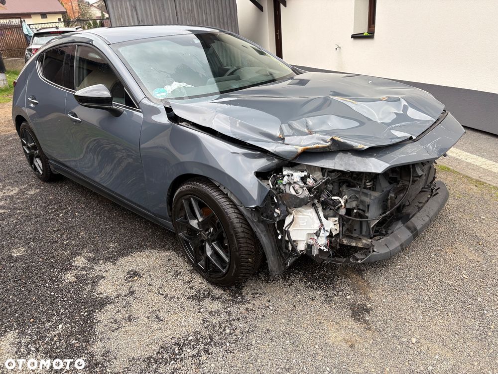 Mazda 3 e-SKYACTIV-G 2.0 M HYBRID SELECTION - 8