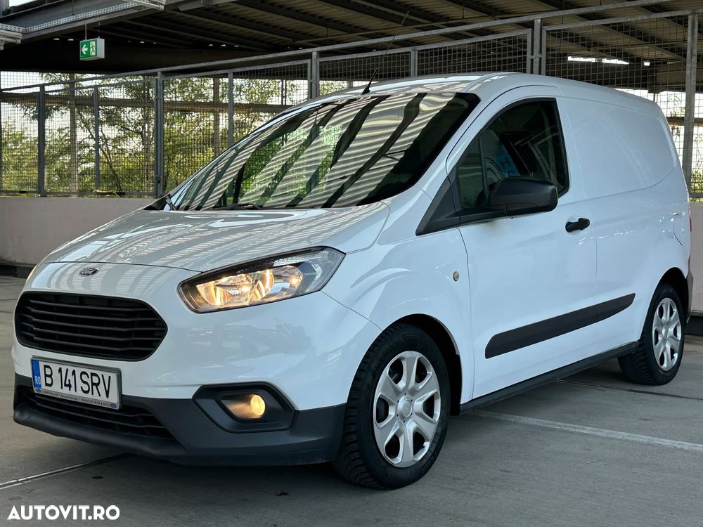 Ford Courier Van - 1