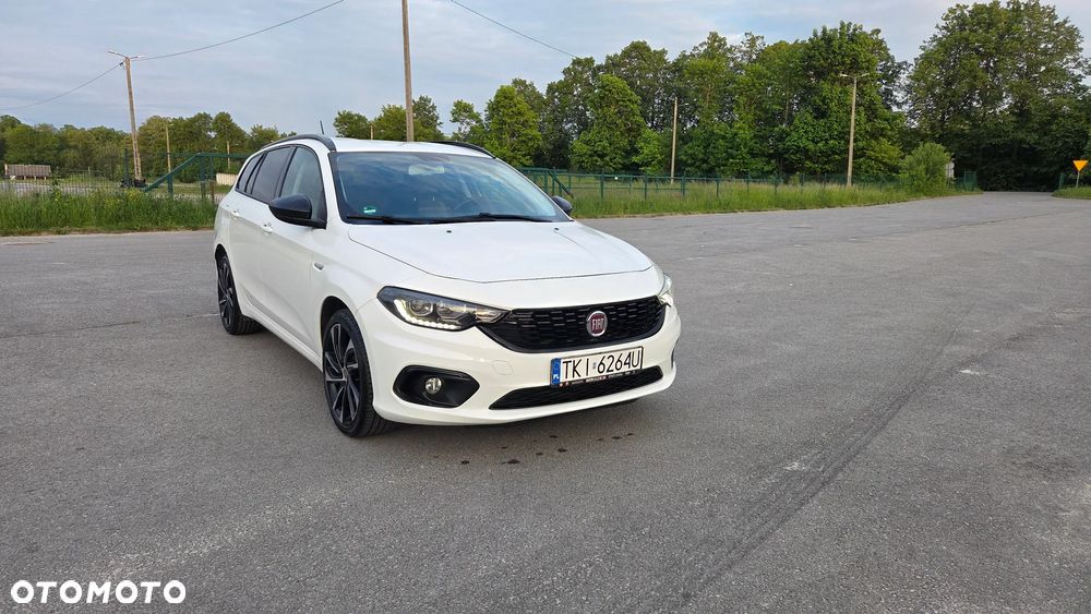 Fiat Tipo 1.4 T-Jet S-Design - 4