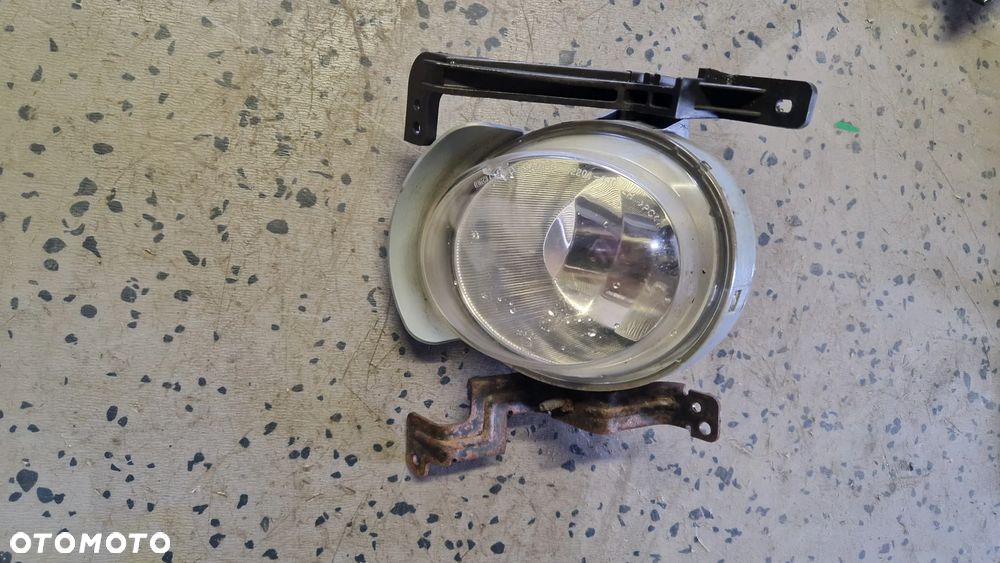 HYUNDAI I20 08-12 HALOGEN LEWY - 1